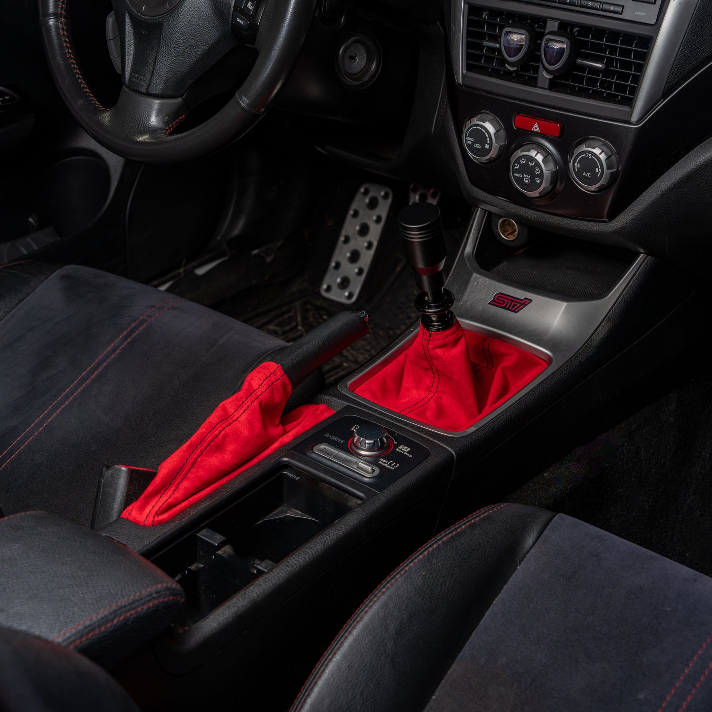 Billetworkz Premium Alcantara Shift Boot – Subaru STI 2008–2014
