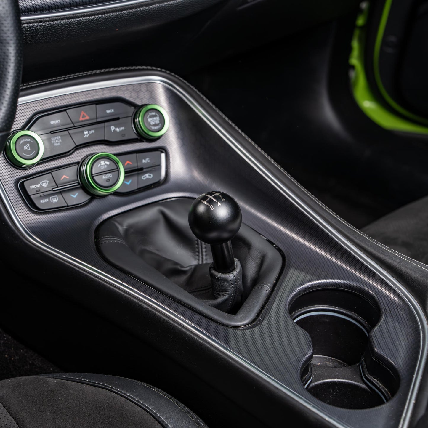 Billetworkz Weighted Shift Knob - 6-Speed Retro Engraving for Dodge Challenger (2015-2023)