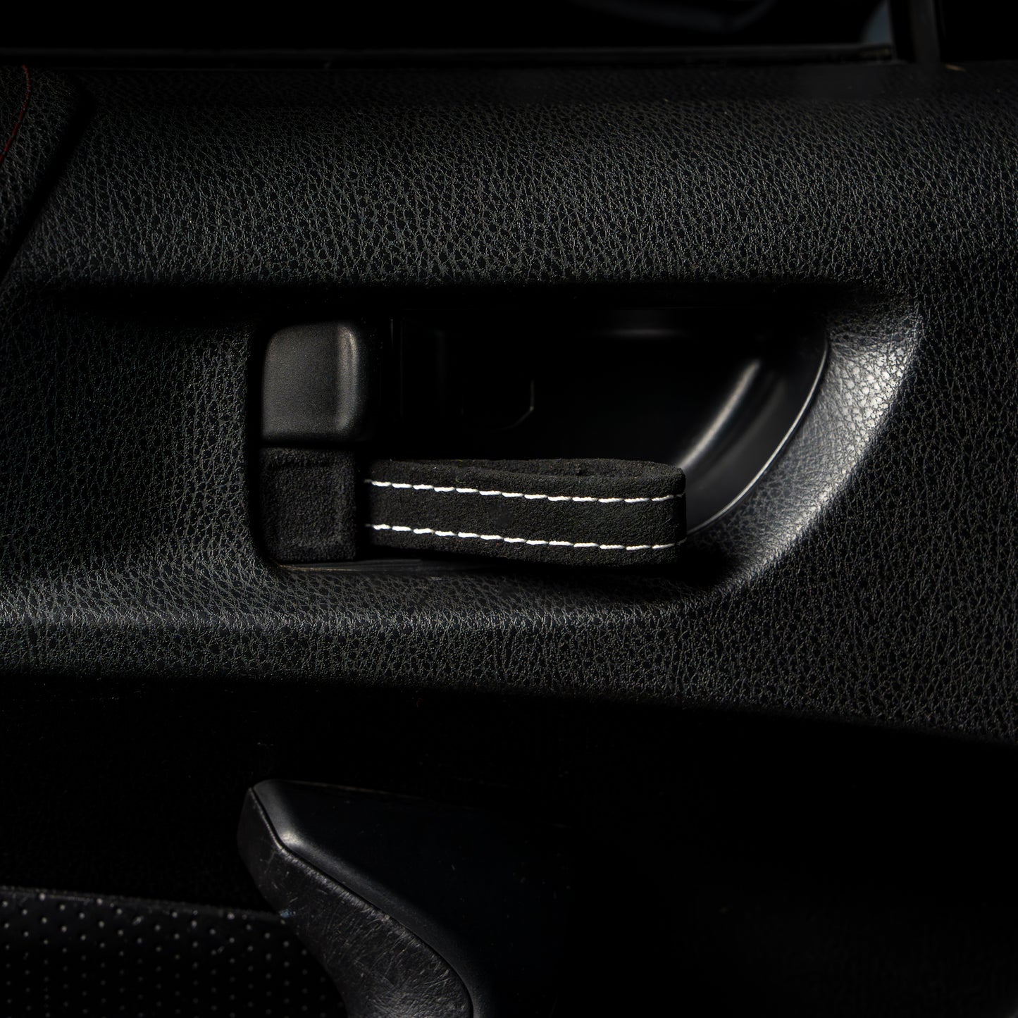 Billetworkz Alcantara Door Pull Strap Kit - Fits Subaru WRX/STI, BRZ, Crosstrek & More (2008–2021)