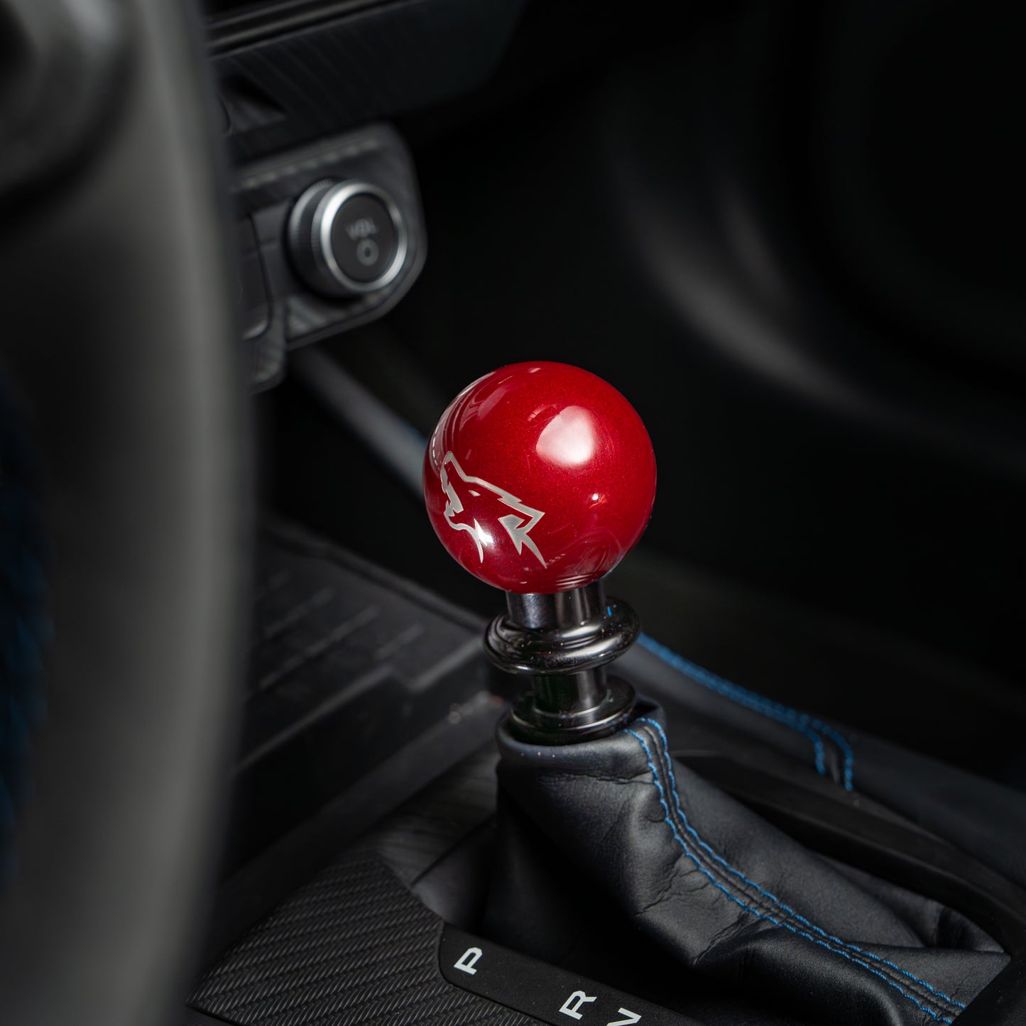 Billetworkz Automatic Shifter - Coyote Engraving - Ford Mustang (2015-2025)