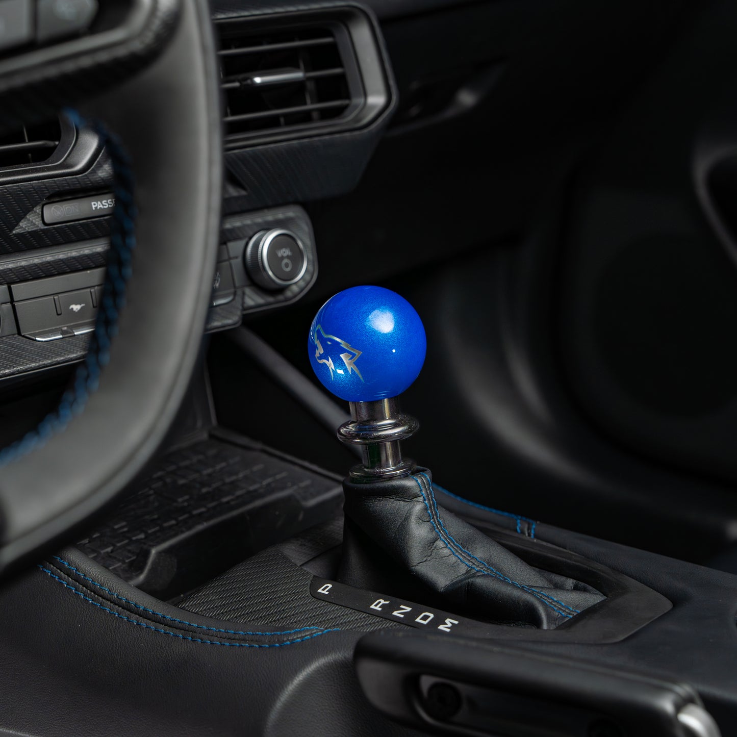 Billetworkz Automatic Shifter - Coyote Engraving - Ford Mustang (2015-2025)