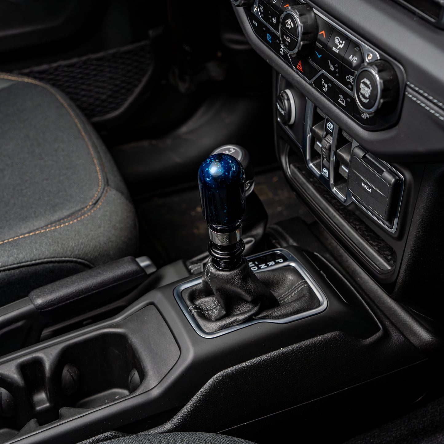 Billetworkz "Hybrid" Shift Knob - Jeep Wrangler JL (2018-Present)