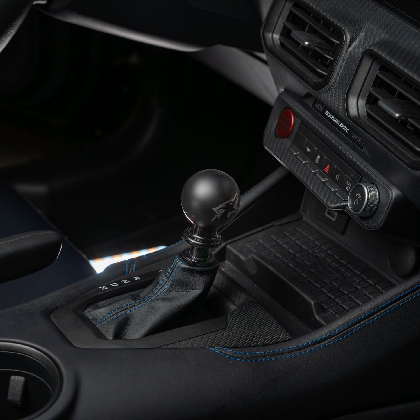 Billetworkz Automatic Shifter - Coyote Engraving - Ford Mustang (2015-2025)