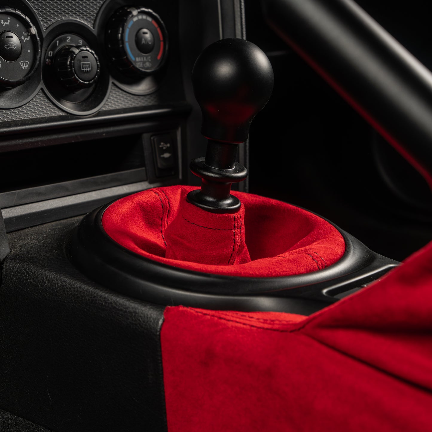 Billetworkz Premium Alcantara Shift Boot – BRZ / FR-S / 86 2013-2021 (6-Speed)