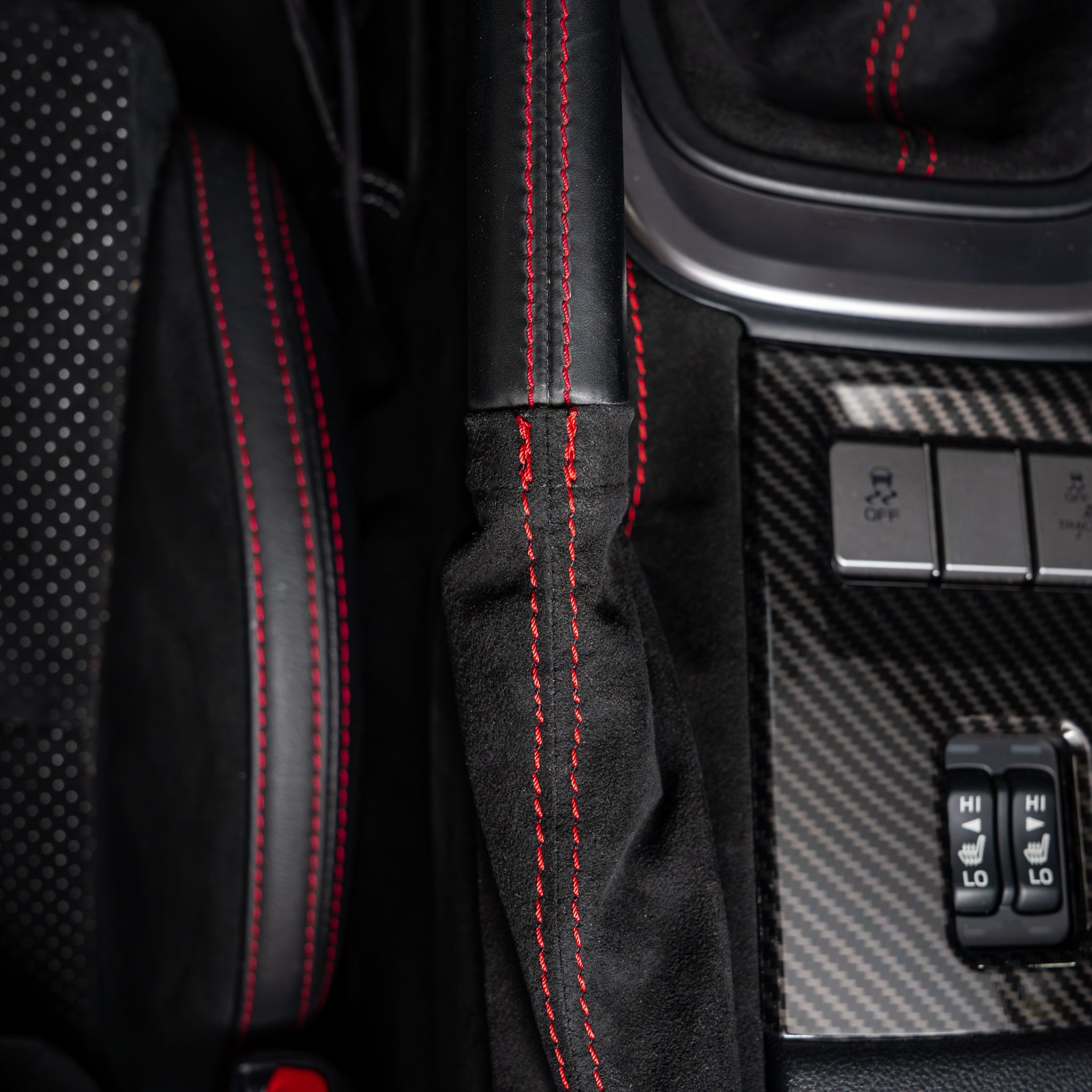 Billetworkz Alcantara Kit (Pro): Shift Boot, E-Brake Boot Kit and