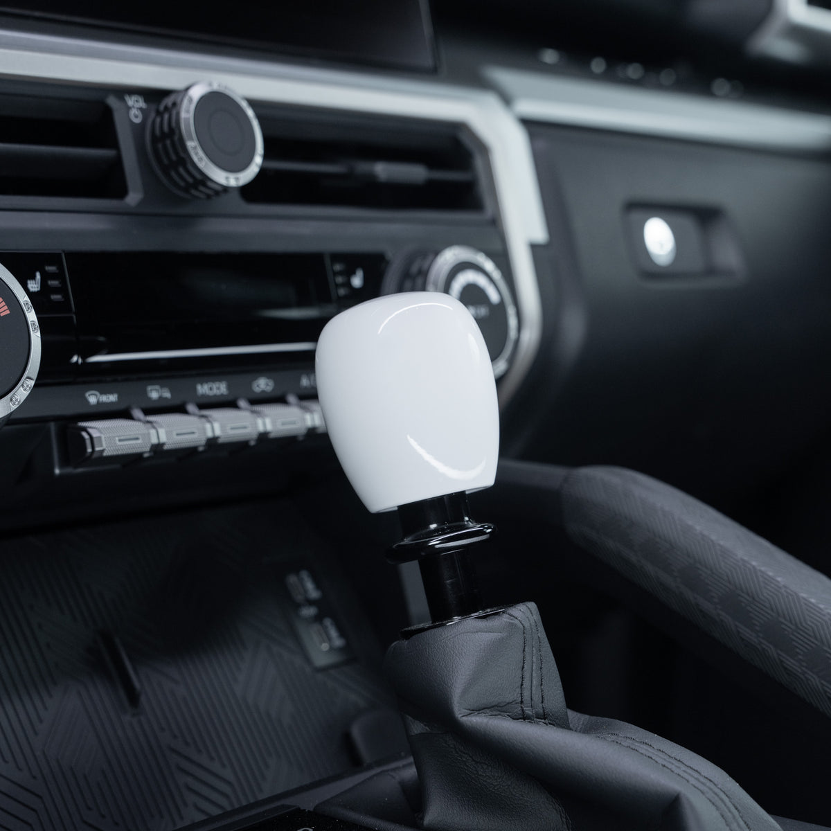 Billetworkz Automatic Shifter - "Chonk" - Fits Toyota Tacoma 2024+