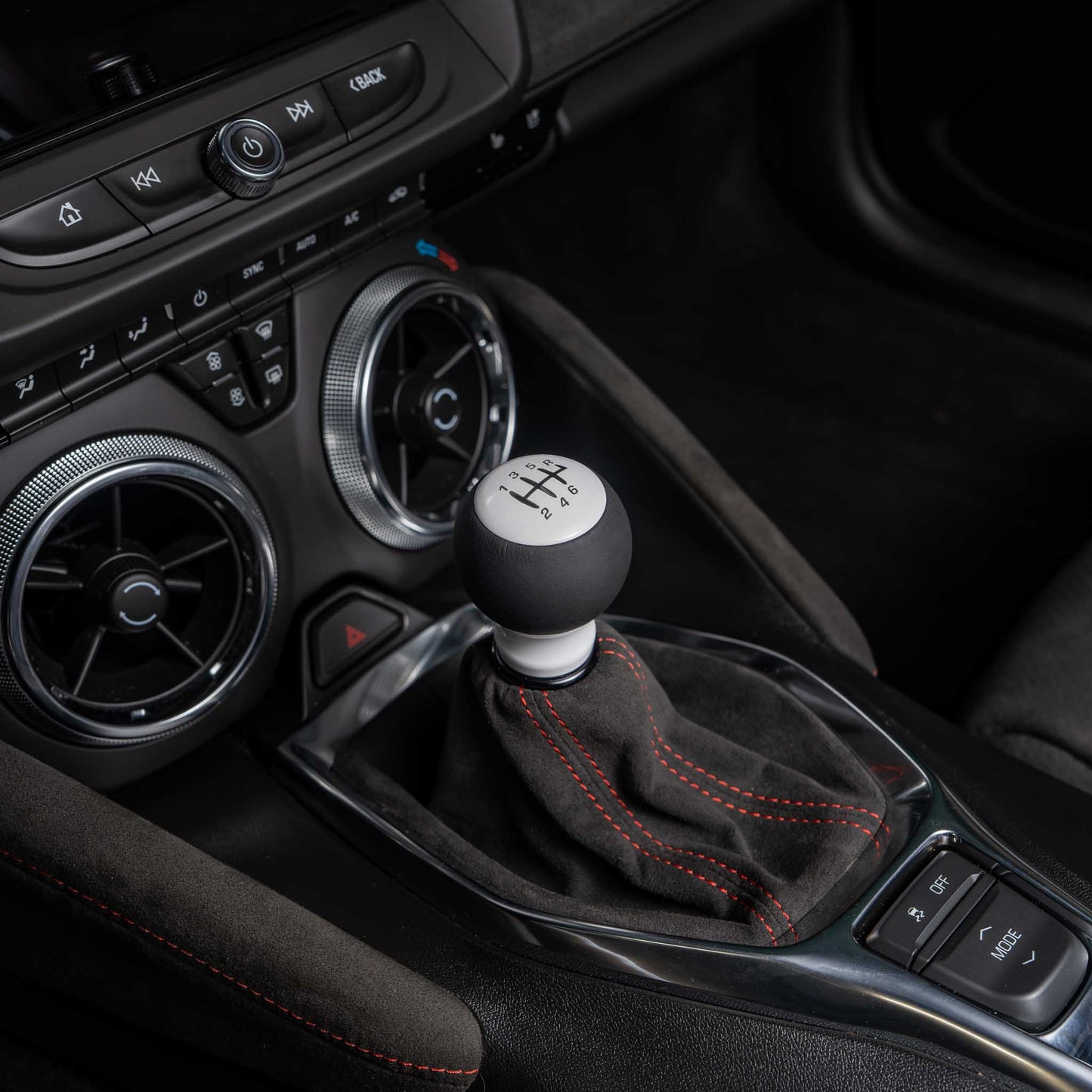 Billetworkz "Fusion" Shift Knob for Chevrolet Camaro 6-Speed (2016-2024)