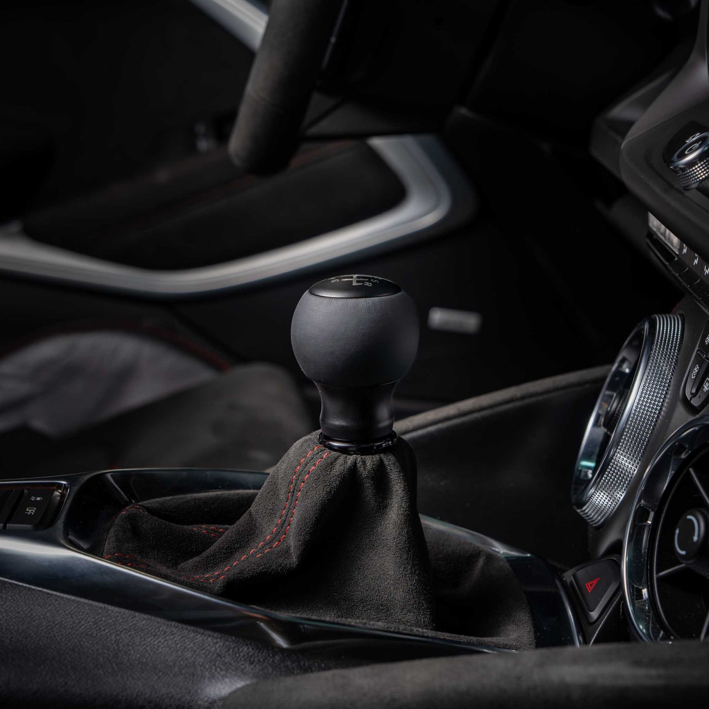 Billetworkz "Fusion" Shift Knob for Chevrolet Camaro 6-Speed (2016-2024)