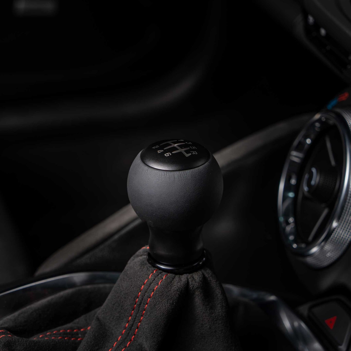Billetworkz “Fusion” Weighted Shift Knob - Chevrolet Camaro 6-Speed V8 SS and ZL1 (2016-2024)