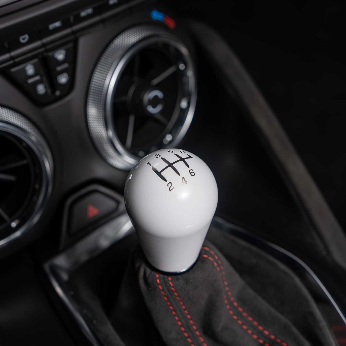 Billetworkz Weighted Shift Knob - Retro Engraving for Chevrolet Camaro 6-Speed V8 SS and ZL1 (2016-2024)