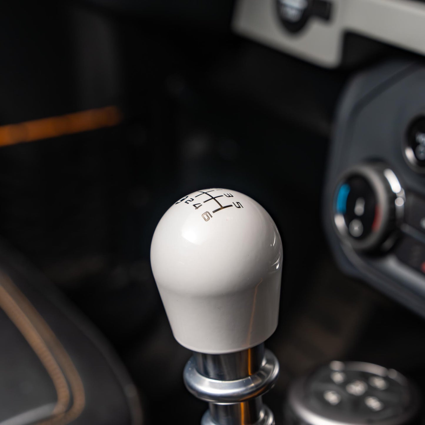 Billetworkz Weighted Shift Knob - 6-Speed with Crawl Engraving for Ford Bronco Manual (2021+)