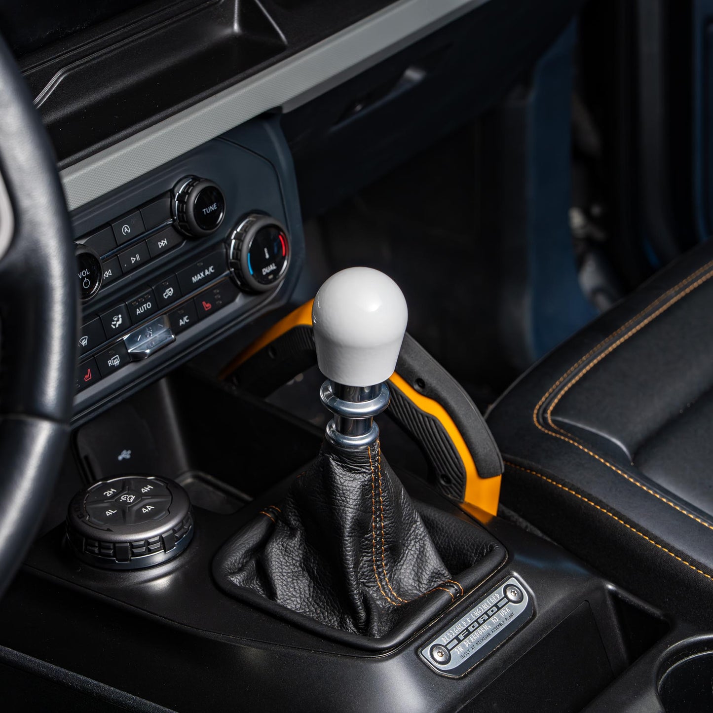 Billetworkz Weighted Shift Knob - Gloss White - Fits Ford Bronco 6-Speed (2021+)