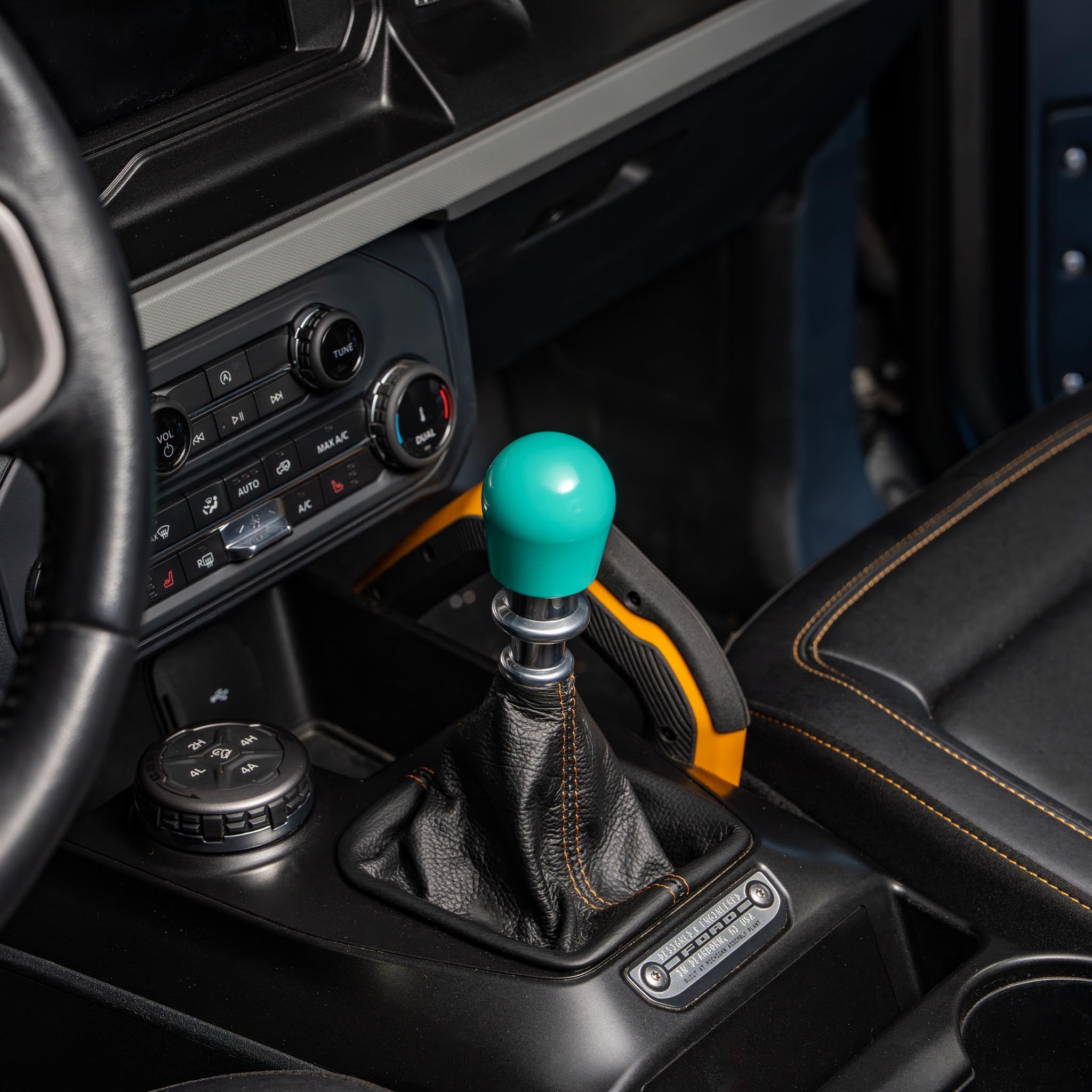 自*読様 BGHB×CIXEUR×JTPT COLLABO SET UP BLA Billetworkz Weighted Shift Knob - Hyper Teal - Fits Ford Bronco 6