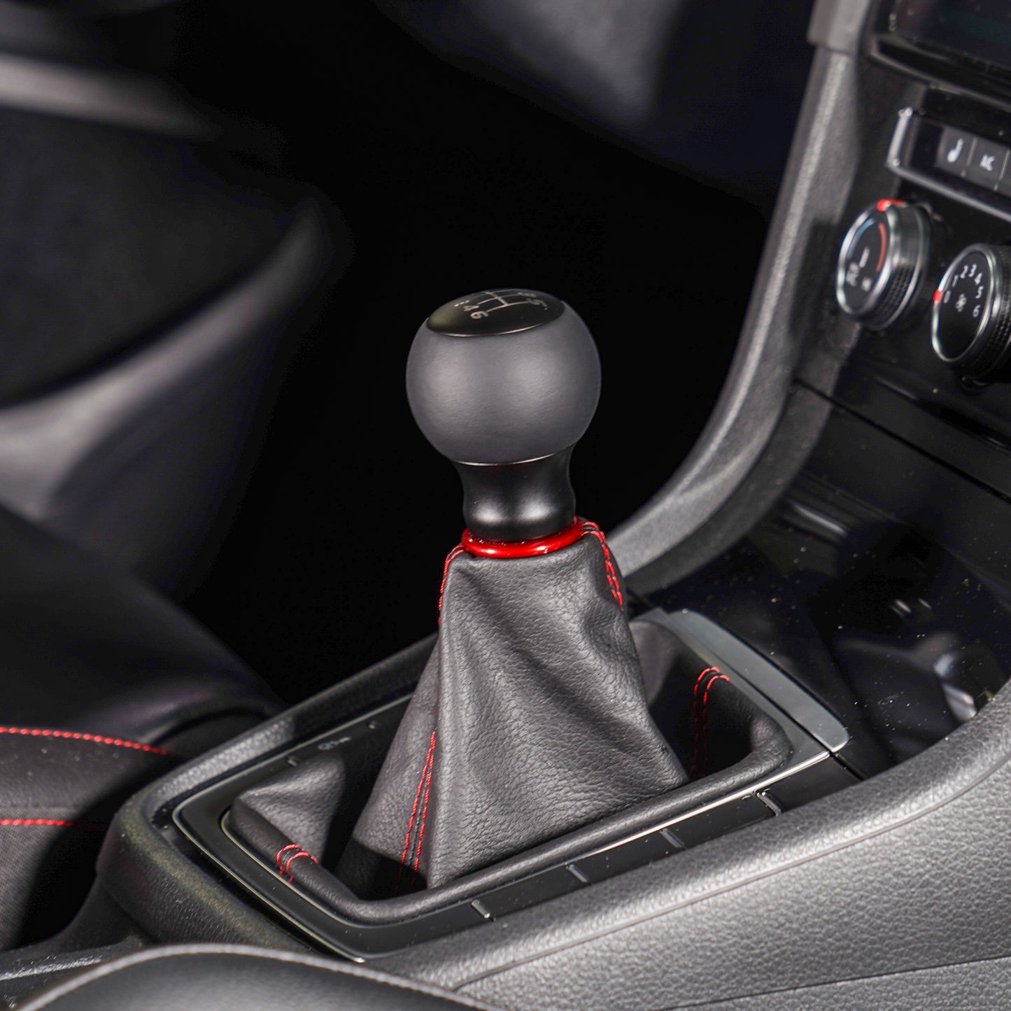 Billetworkz “Fusion” Weighted Shift Knob - Volkswagen 5-Speed
