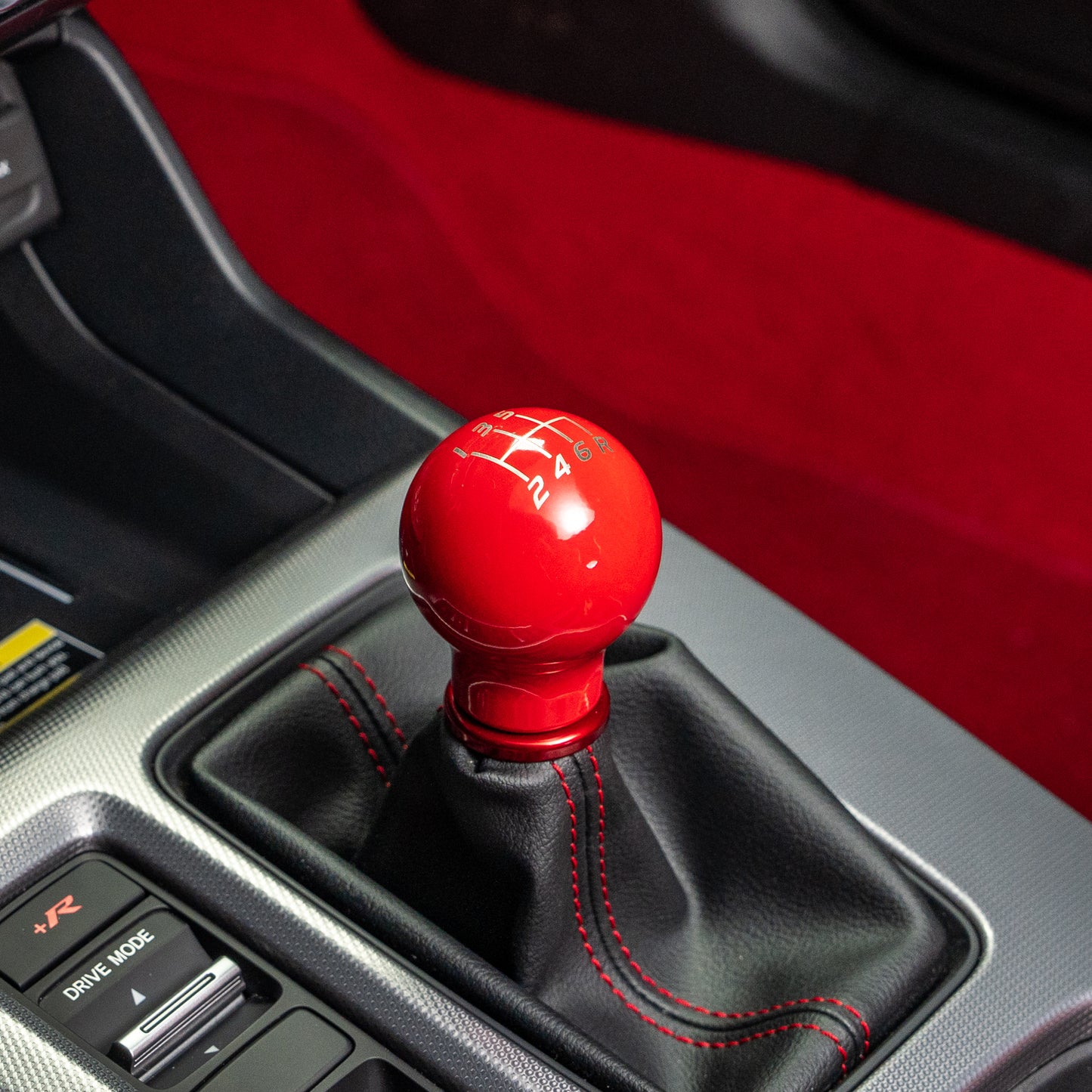 Billetworkz Weighted Shift Knob - 6-Speed Velocity Engraving for Honda