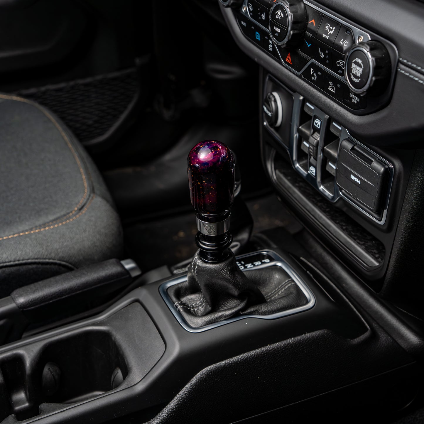 Billetworkz "Hybrid" Shift Knob - Jeep Wrangler JL (2018-Present)