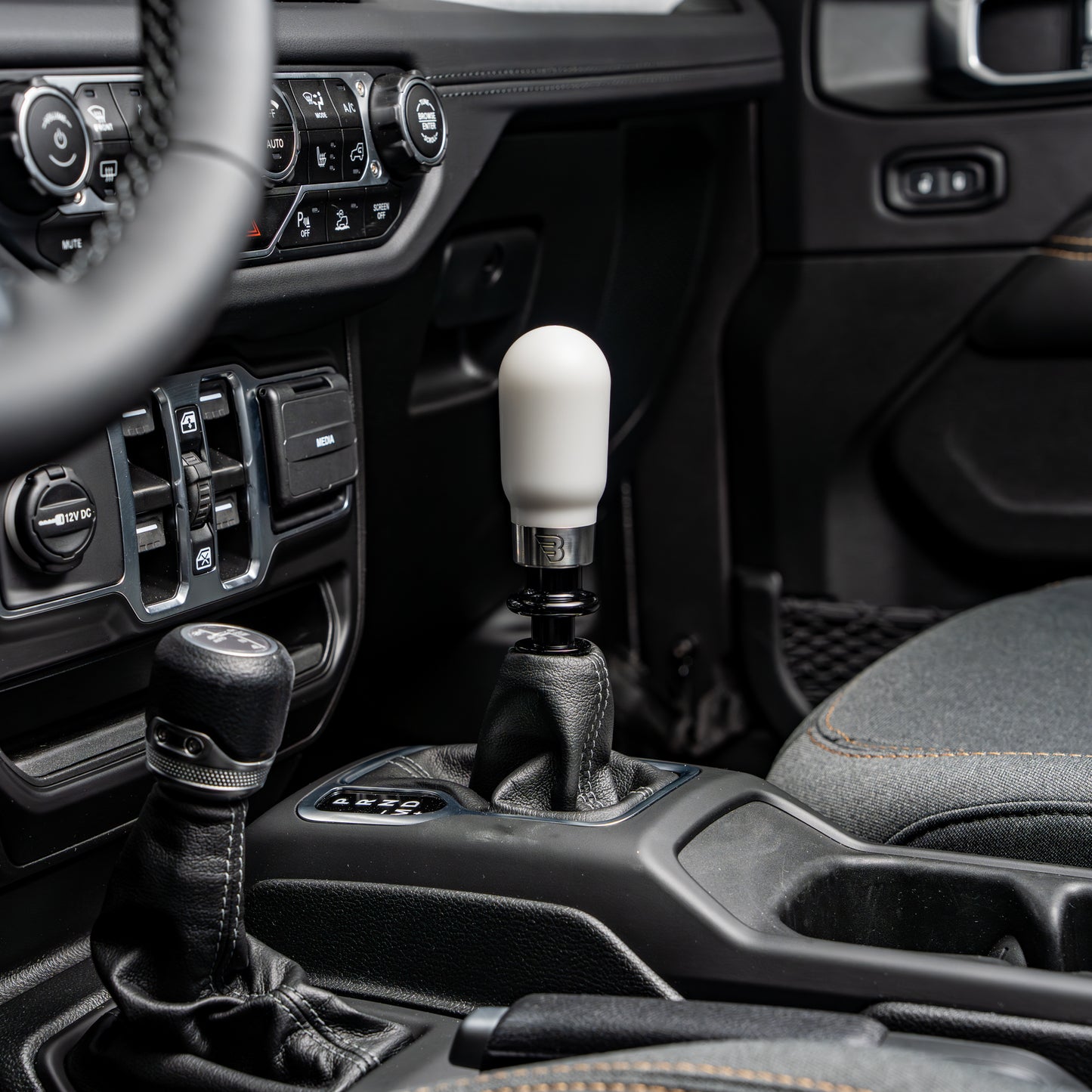 Billetworkz "Hybrid" Shift Knob - Jeep Wrangler JL (2018-Present)