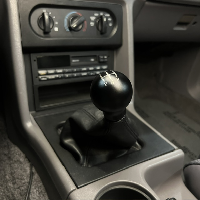 Billetworkz Weighted Shift Knob - 5 Speed Retro Engraving - Ford Mustang (1979-2004)