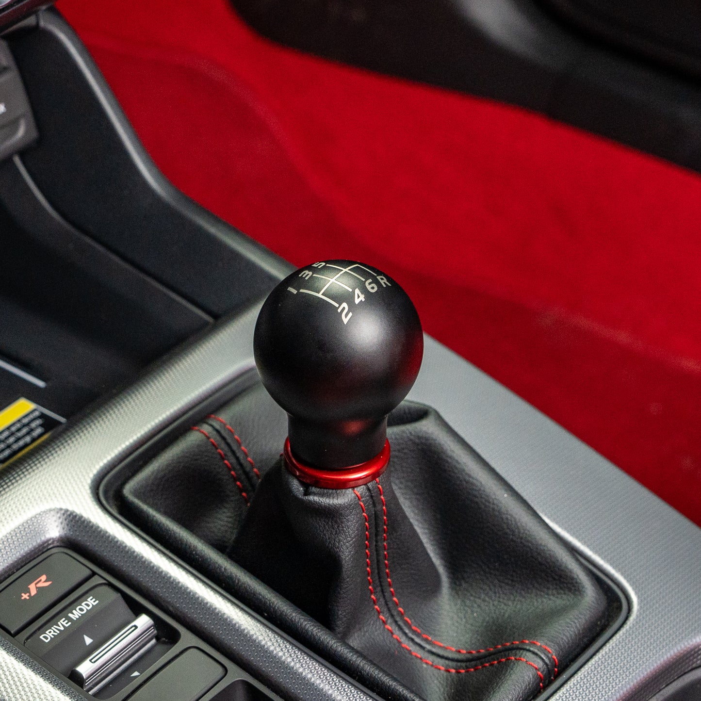 Billetworkz Weighted Shift Knob - 6-Speed Velocity Engraving for Honda