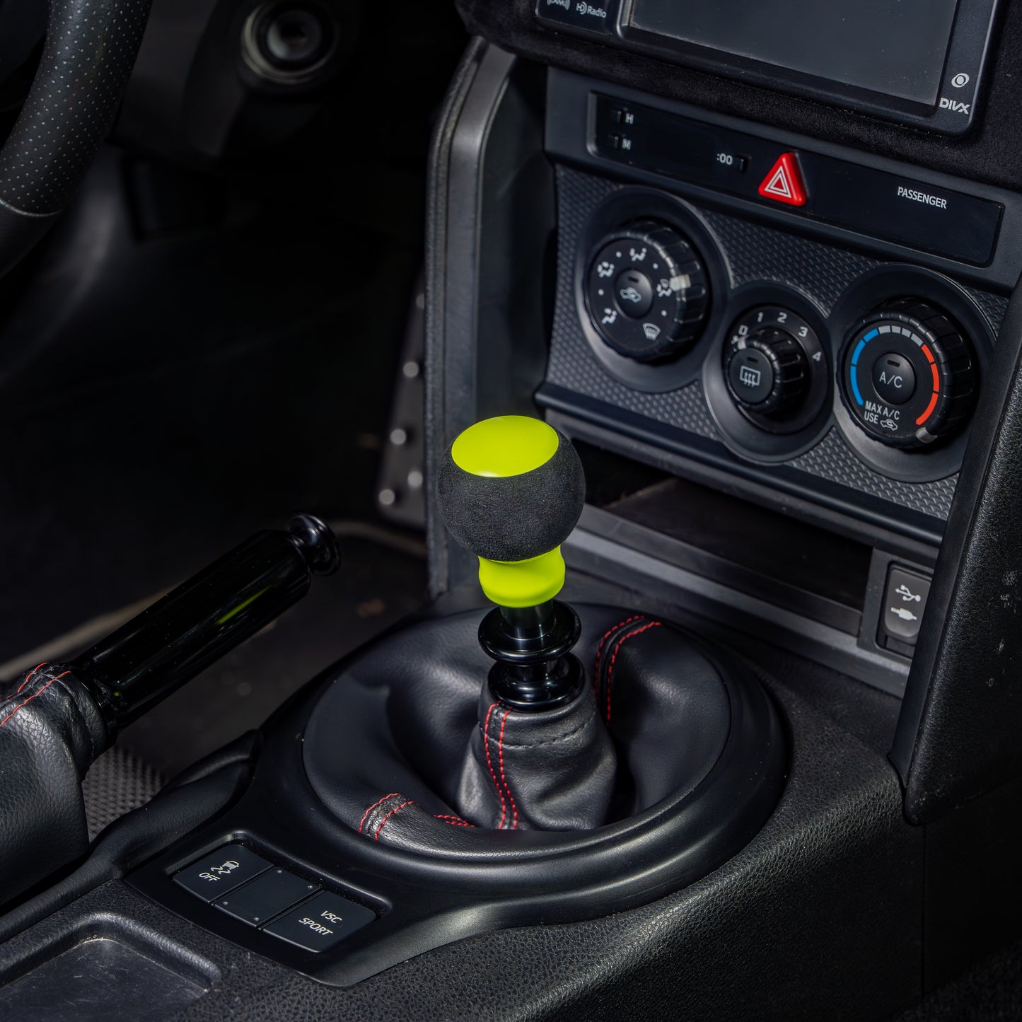 Billetworkz “Fusion” Weighted Shift Knob -  BRZ / FR-S / 86 2013-2021 (6-Speed)