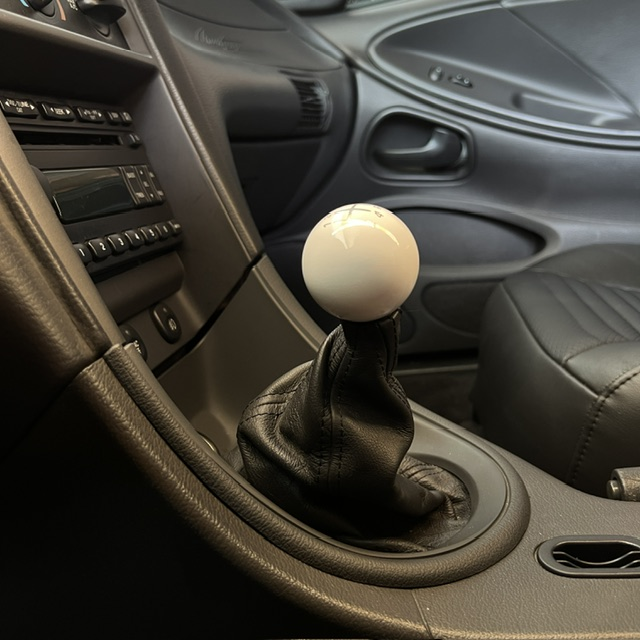 Billetworkz Weighted Shift Knob - 5 Speed Retro Engraving - Ford Mustang (1979-2004)