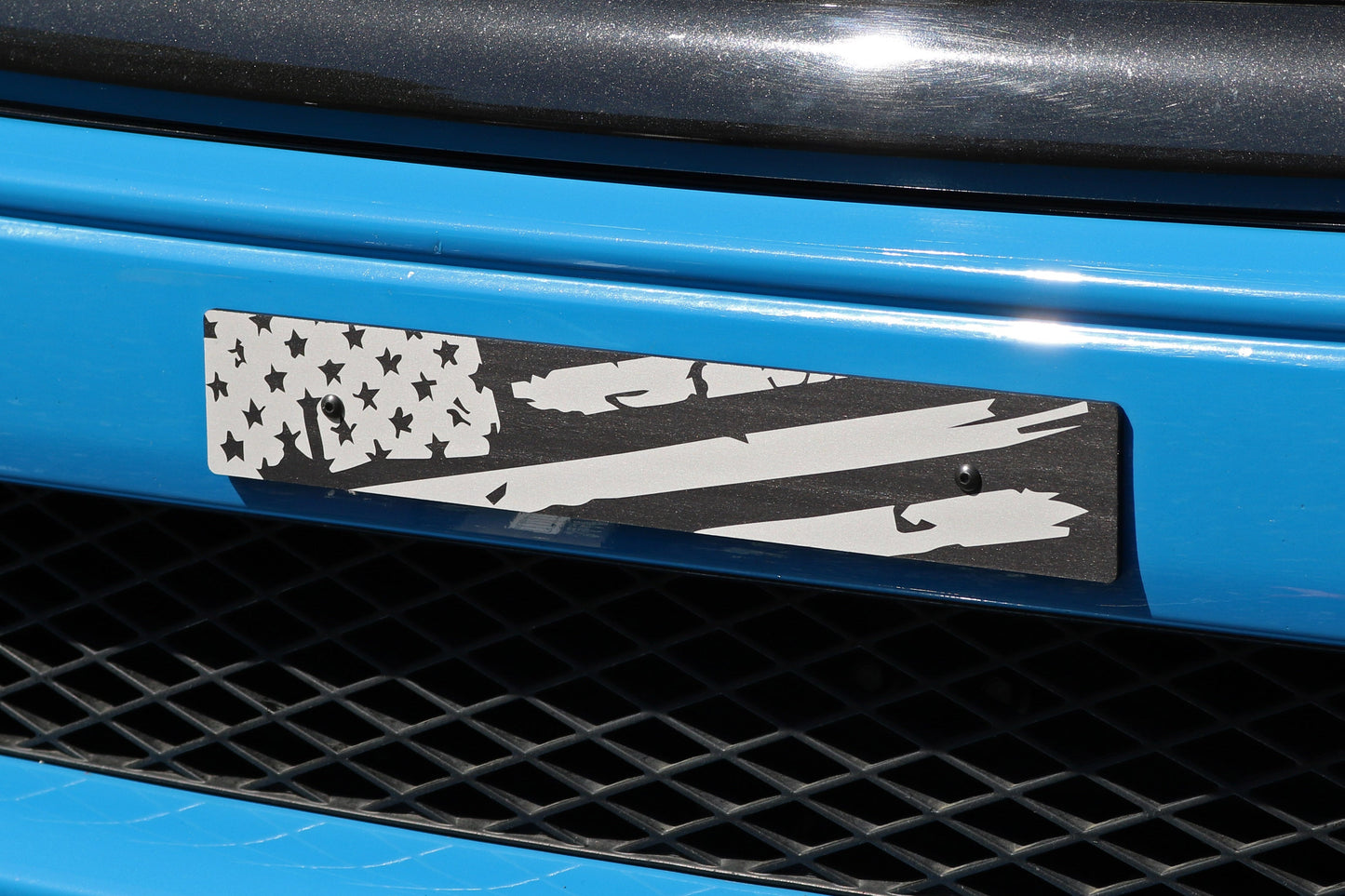 Billetworkz "American Flag - Distressed" License Plate Delete